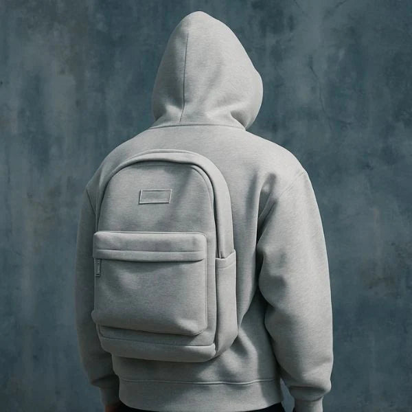 Sırtçantalı Hoodie